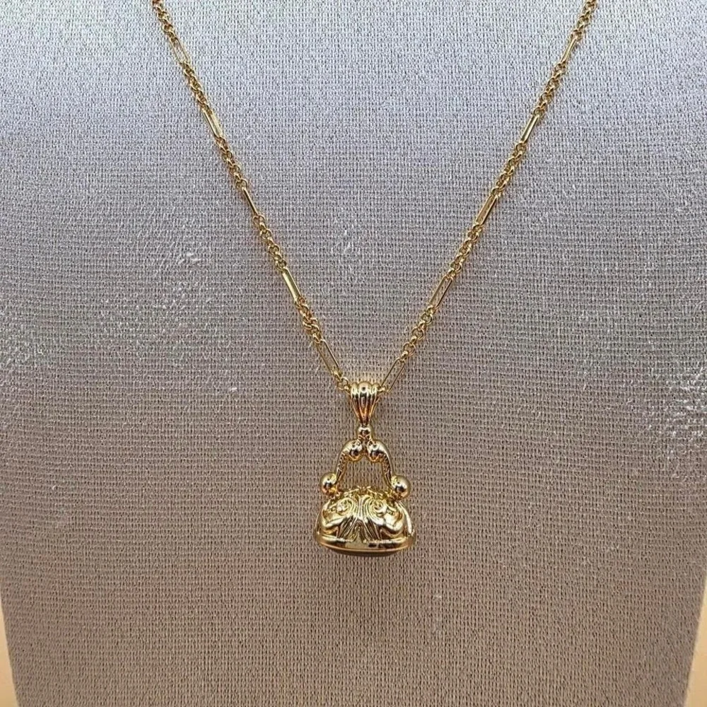 Madewell gold‎ necklace with black stone